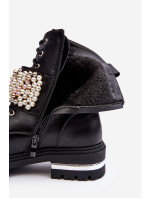 Dámske zateplené členkové topánky zdobené čiernou Venizi